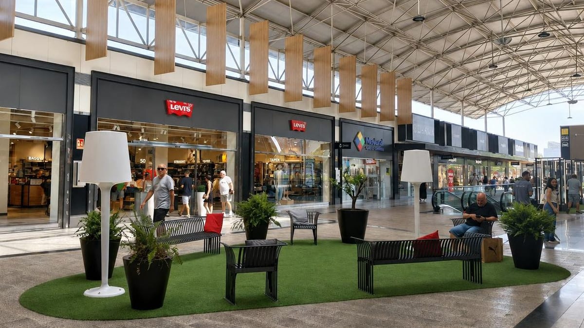 Fotografía que ilustra la noticia: BlackRock, Vanguard y grandes fortunas controlan los centros comerciales vascos