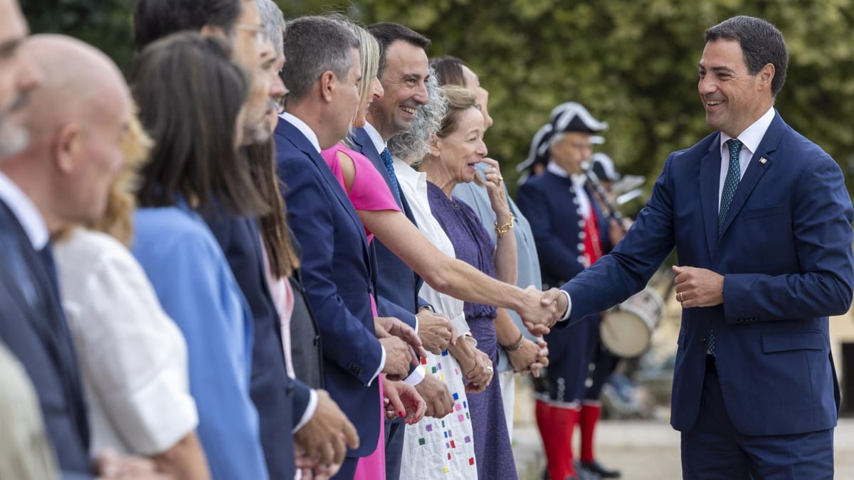 Fotografía que ilustra la noticia: El curso político vasco arranca con transferencias pendientes, la sanidad en crisis y 2027 en el horizonte