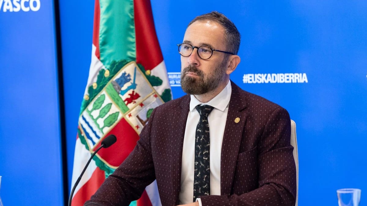 Fotografía que ilustra la noticia: El Gobierno vasco reconvierte edificios en desuso en 170 alojamientos dotacionales para jóvenes sin consumir nuevo suelo