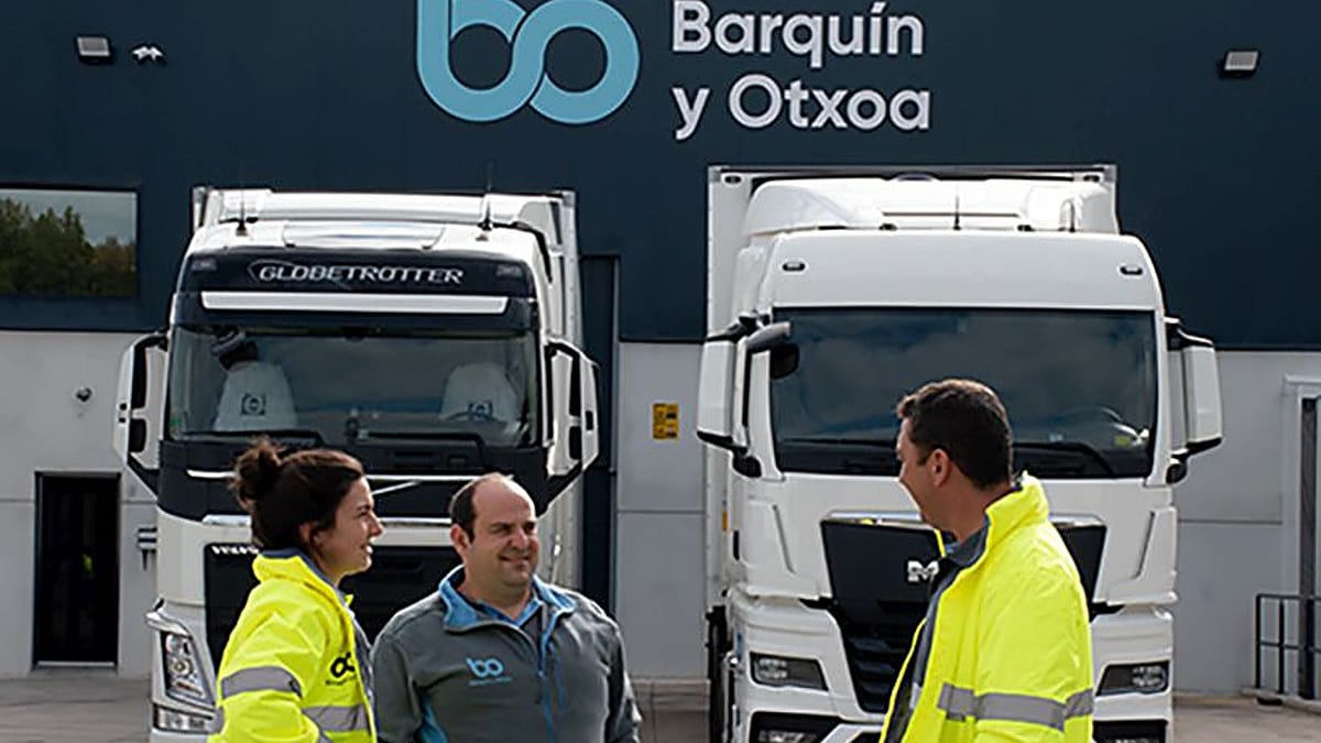 Fotografía que ilustra la noticia: El grupo portugués Paulo Duarte compra la transportista vasca Barquín y Otxoa