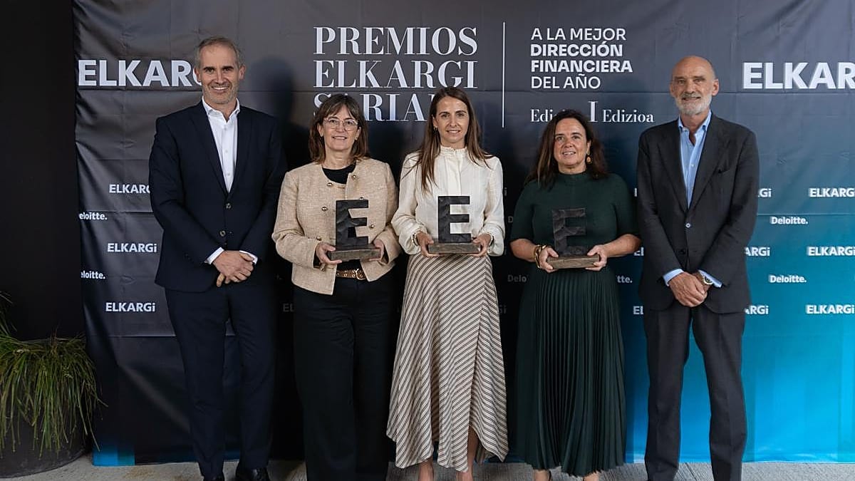 Fotografía que ilustra la noticia: Elkargi estrena un premio a los mejores financieros y distingue a las CFO de Sidenor, Satlantis y Multiverse