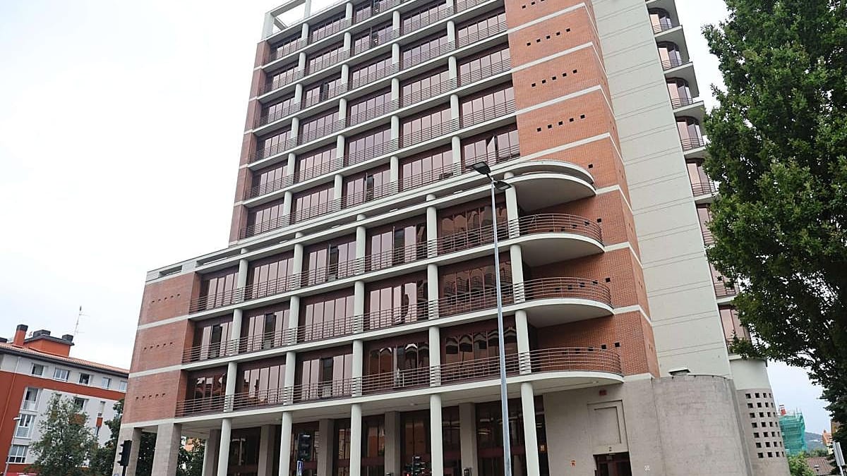 Fotografía que ilustra la noticia: Hacienda de Gipuzkoa avisa a los propietarios de alquiler topeado: la bonificación del 70% exige trámite previo