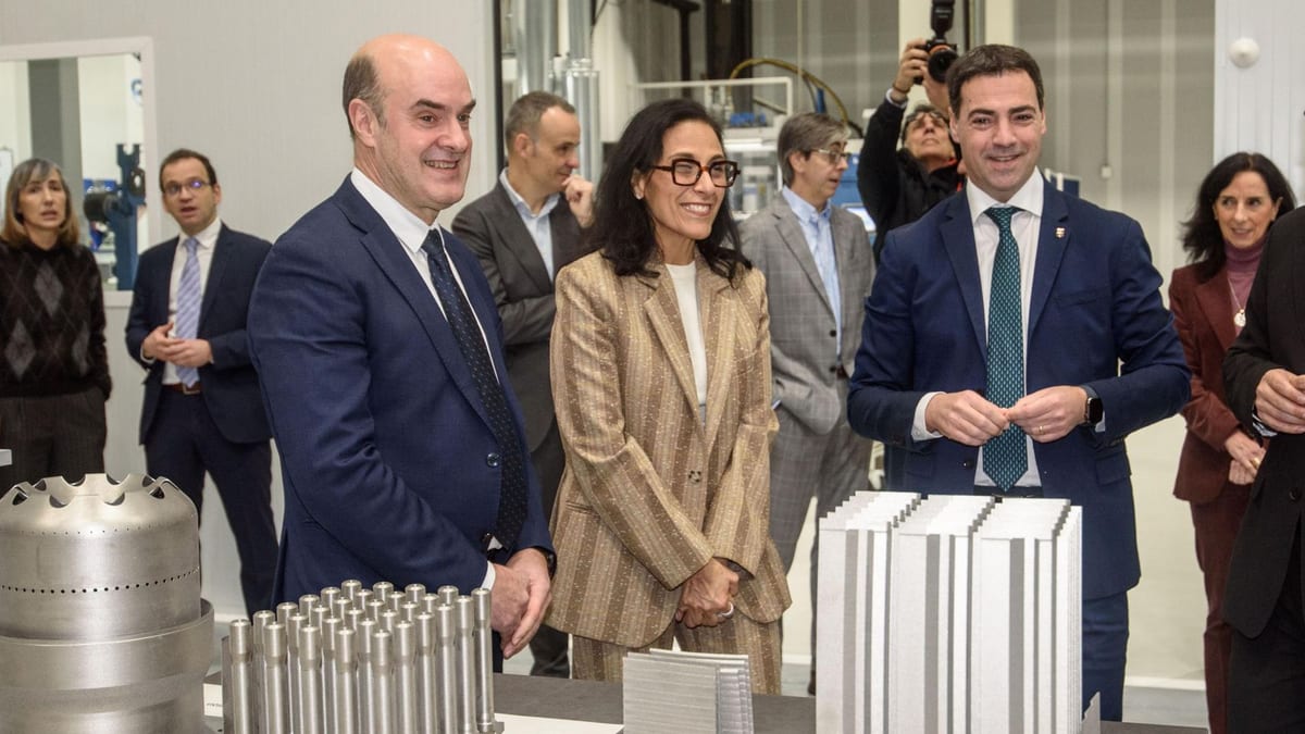 Fotografía que ilustra la noticia: La facturación del clúster aeroespacial vasco crece hasta 3.413 millones y los motores ganan peso frente a las aeroestructuras