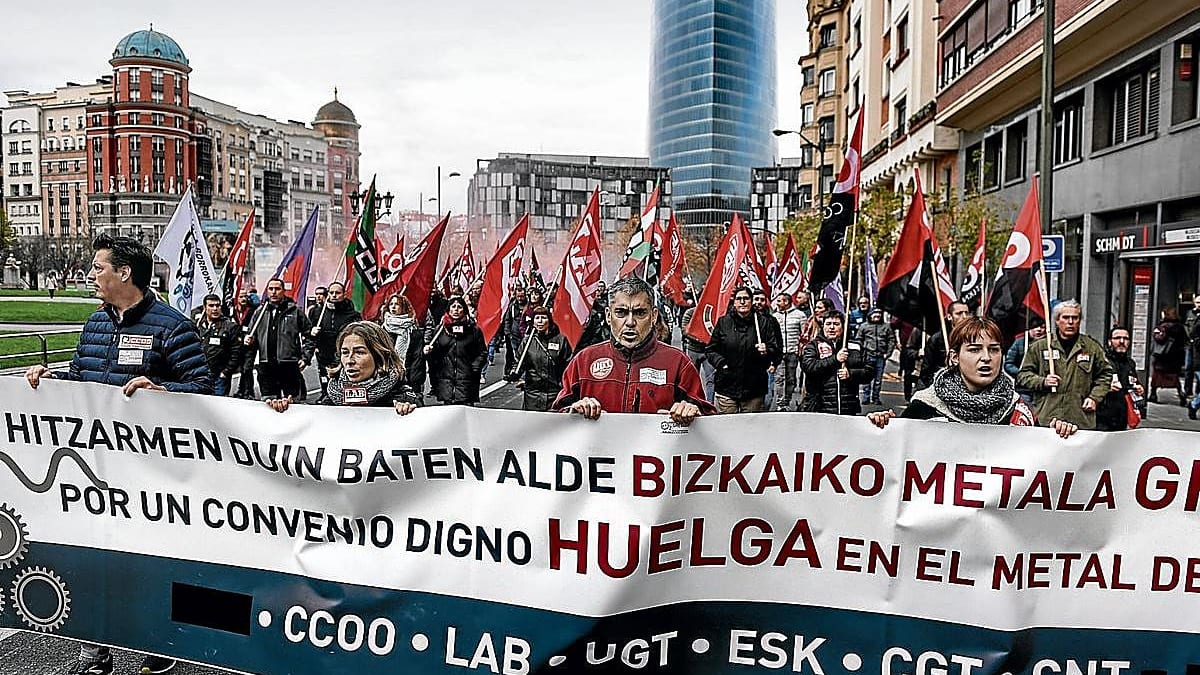Fotografía que ilustra la noticia: La negociación colectiva vasca: CC OO y UGT sellan convenios para más del 70% de los trabajadores, por delante de ELA y LAB