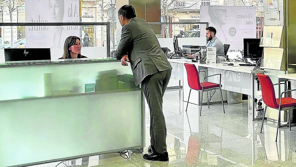 Fotografía que ilustra la noticia: Los hogares vascos atesoran 93.000 millones en depósitos, un récord que la inflación al 5% erosiona