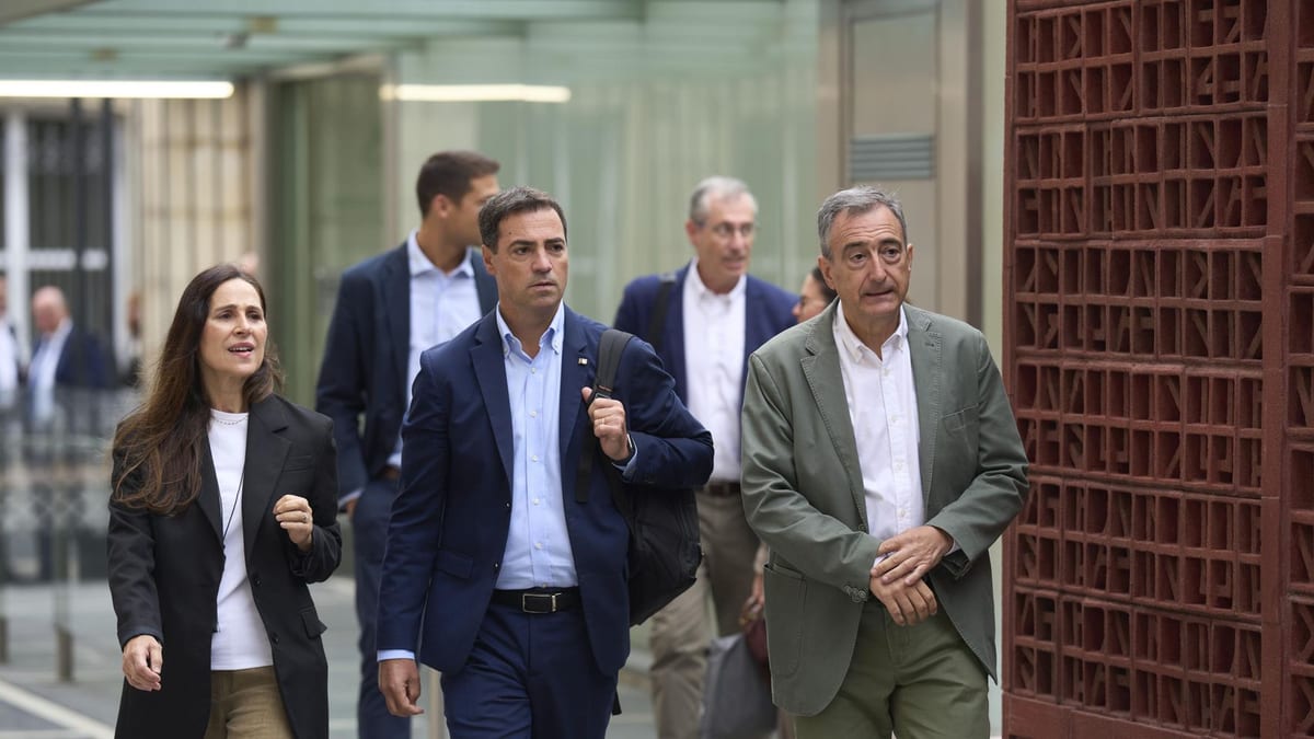 Fotografía que ilustra la noticia: Pradales marca a Sánchez el «minuto de descuento» de la legislatura: «Hay que pisar el acelerador» con el Estatuto de Gernika
